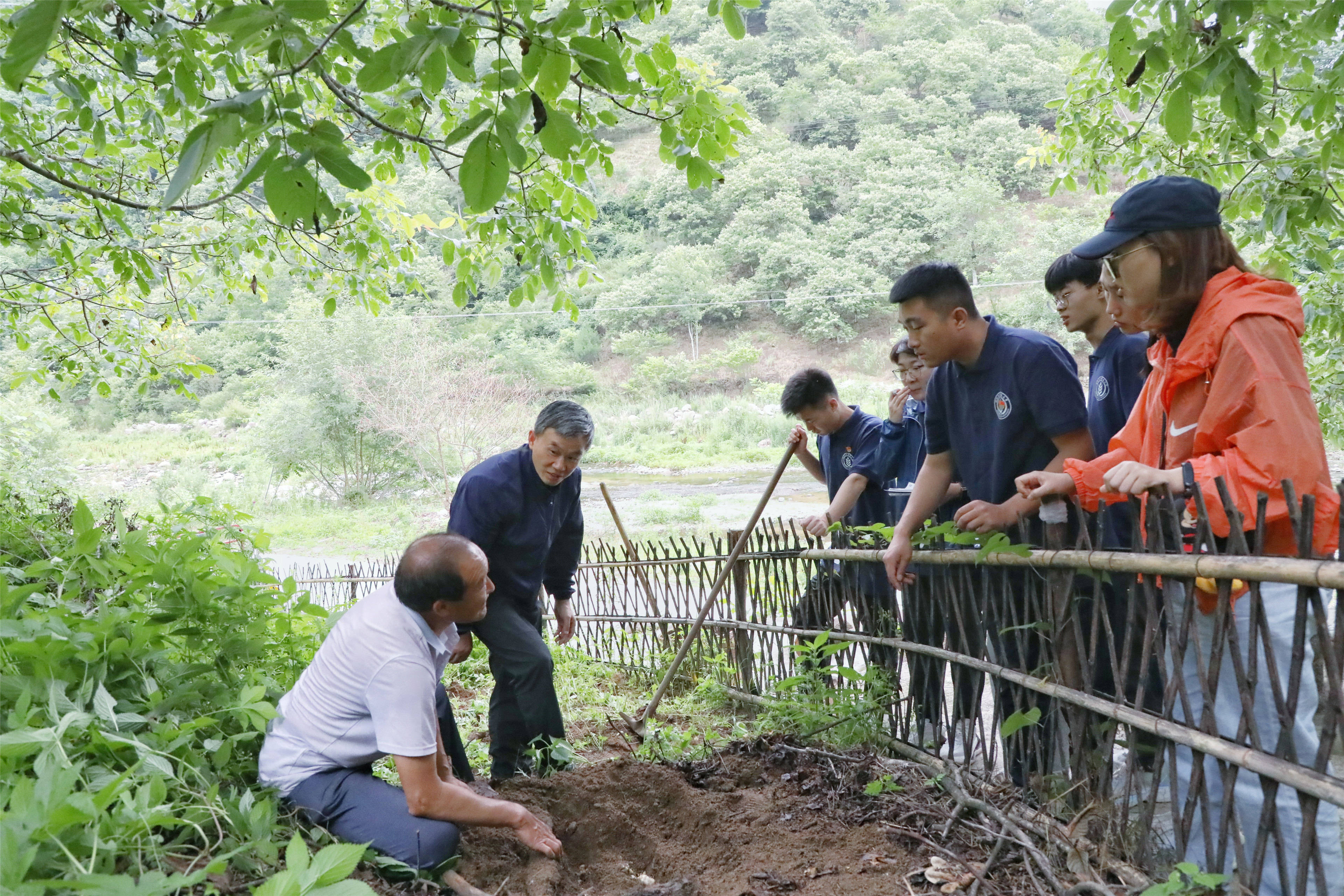 落地沟村民委员会最新动态报道